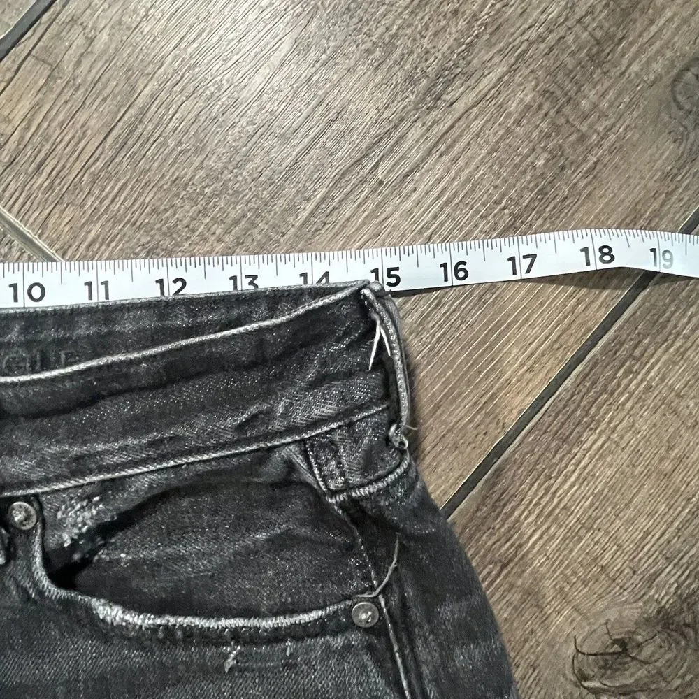 American Eagle Cutoff Shorts Womens Sz 4 Black Hi-Rise 30x2 Distressed Denim - Picture 3 of 10